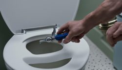 How to Adjust Toilet Tank Handles